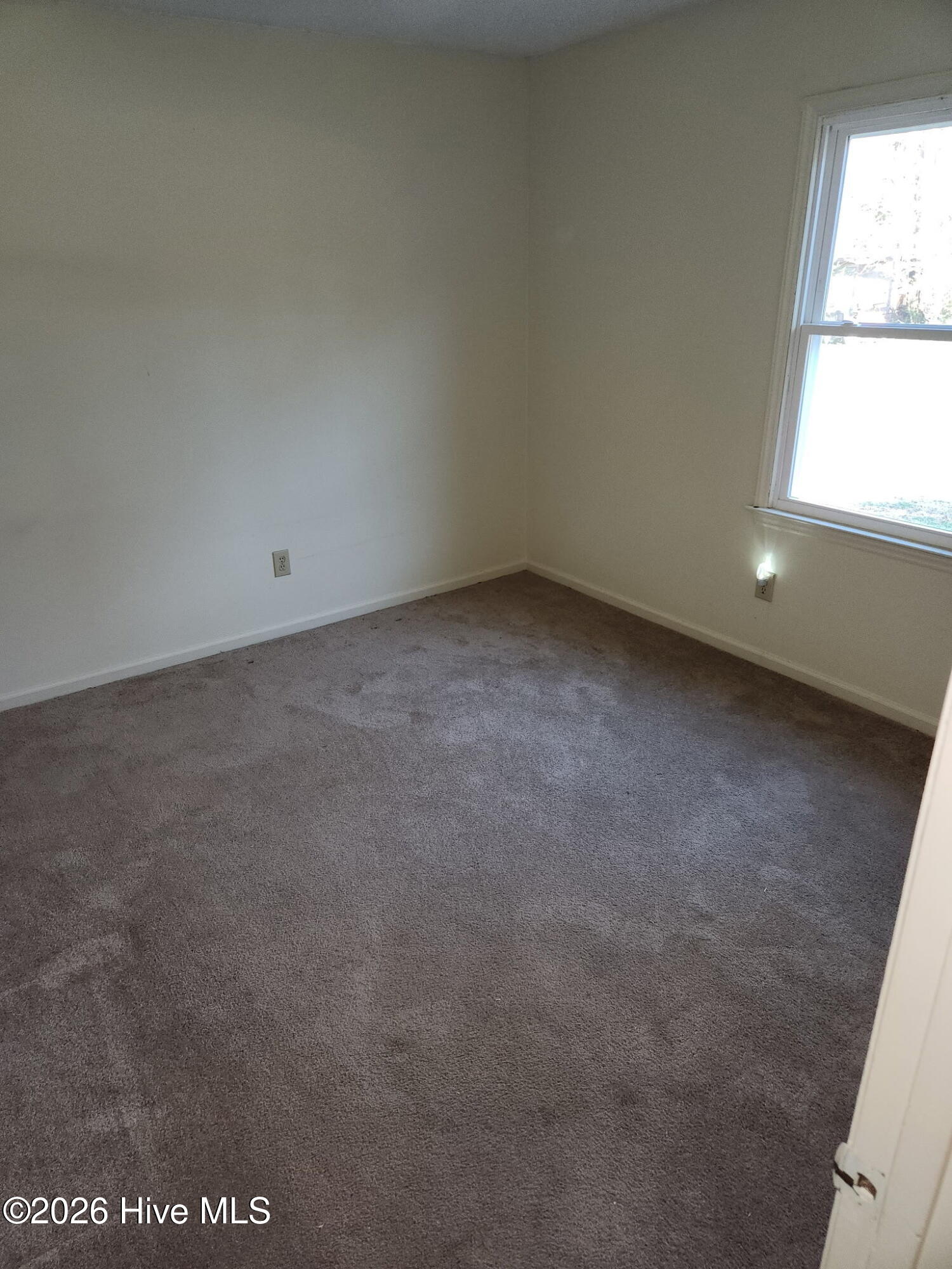 477 Huntingridge Road, Unit B Greenville, NC 27834 - Photo 6 of 6 31294