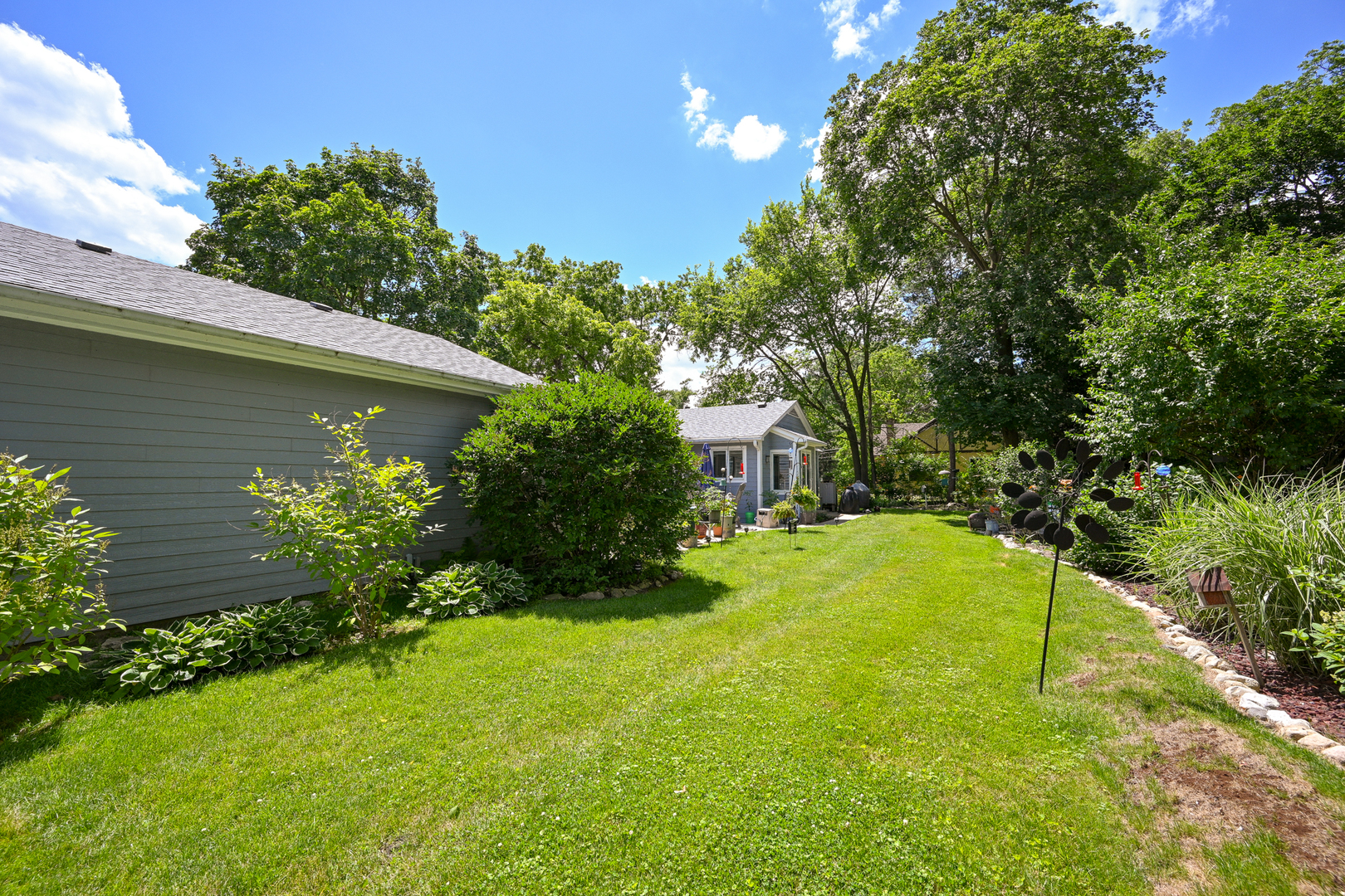 411 Carlisle Road Batavia, IL 60510 - Photo 27 of 28