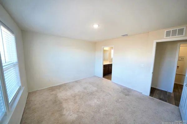 $1,575 | 815 Retama Pass, San Antonio, TX 78220
