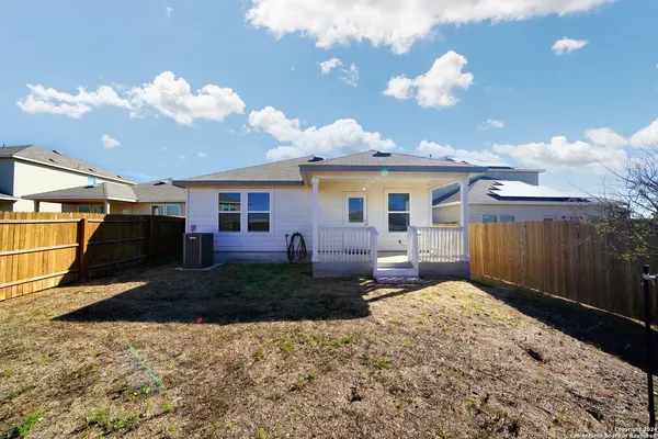 $1,575 | 815 Retama Pass, San Antonio, TX 78220