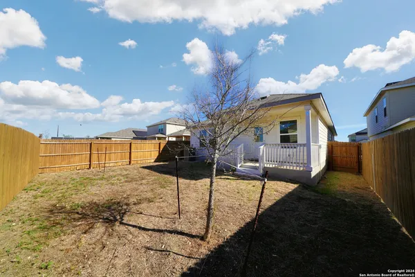 $1,575 | 815 Retama Pass, San Antonio, TX 78220