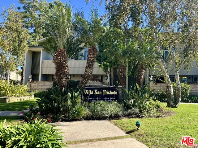 $5,750 | 13218 Fiji Way, Unit B, Marina del Rey, CA 90292