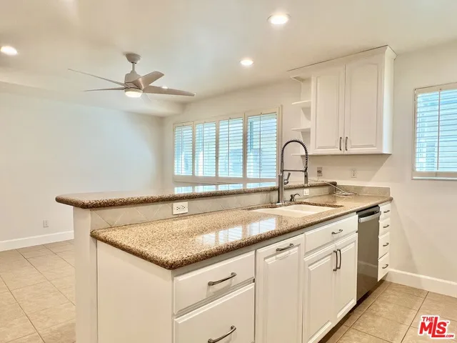 $5,750 | 13218 Fiji Way, Unit B, Marina del Rey, CA 90292