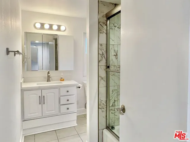 $5,750 | 13218 Fiji Way, Unit B, Marina del Rey, CA 90292