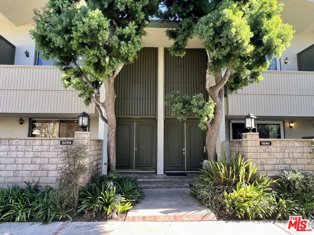 $5,750 | 13218 Fiji Way, Unit B, Marina del Rey, CA 90292