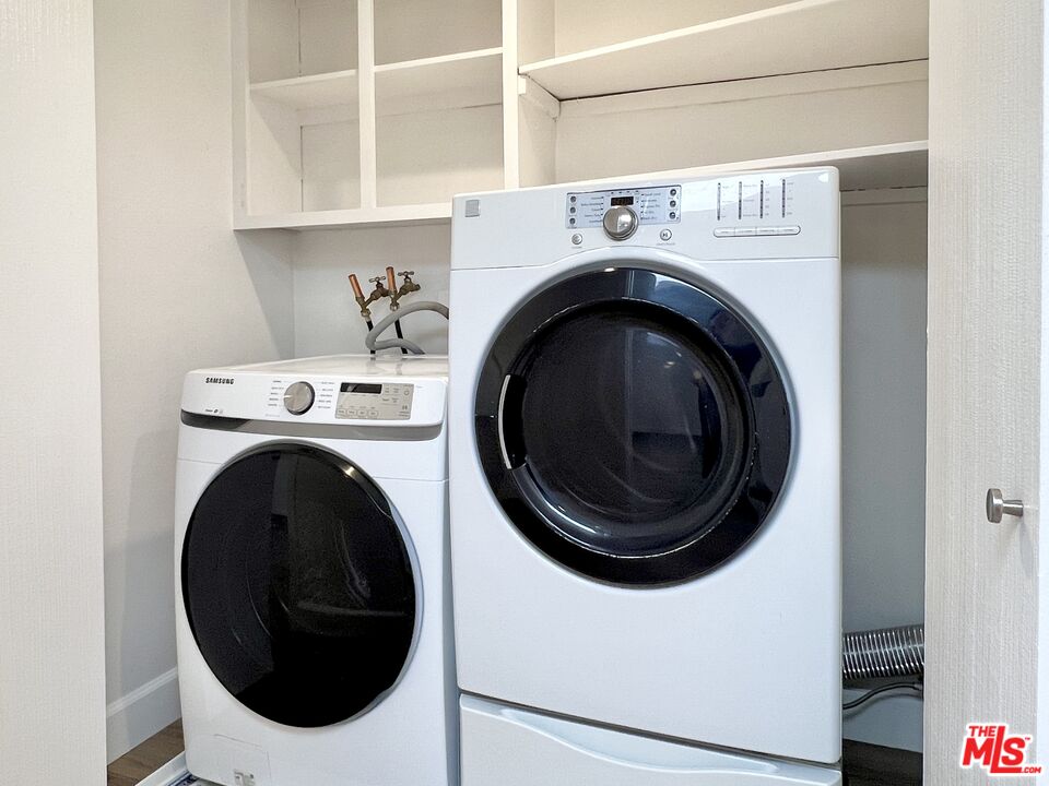 13218 Fiji Way, Unit B Marina del Rey, CA 90292 - Photo 51 of 63 a utility room with dryer and washer