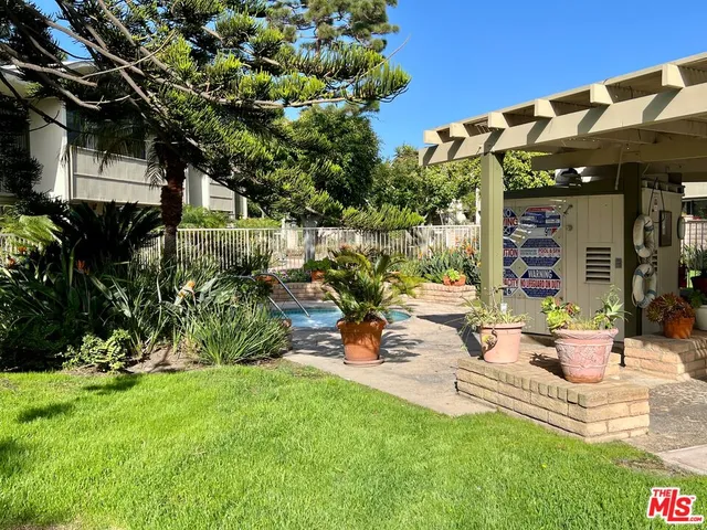 $5,750 | 13218 Fiji Way, Unit B, Marina del Rey, CA 90292