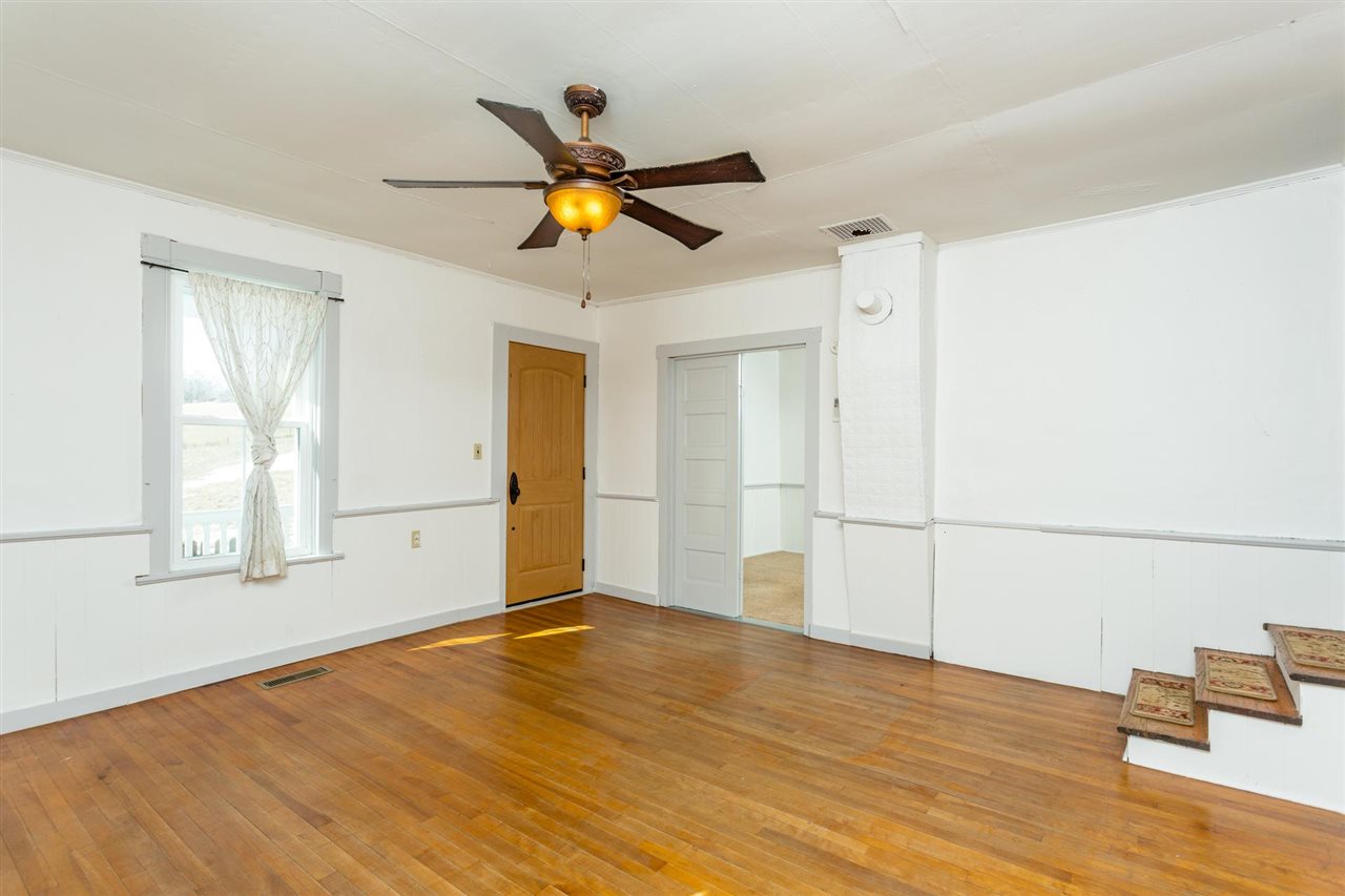 9892 Wills Creek Road Linville, VA 22834 - Photo 8 of 31 Gallery Image 8