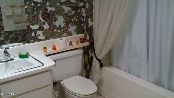 $3,000 | 18601 North Welk Drive, Sun City, AZ 85373