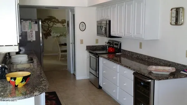 $3,000 | 18601 North Welk Drive, Sun City, AZ 85373