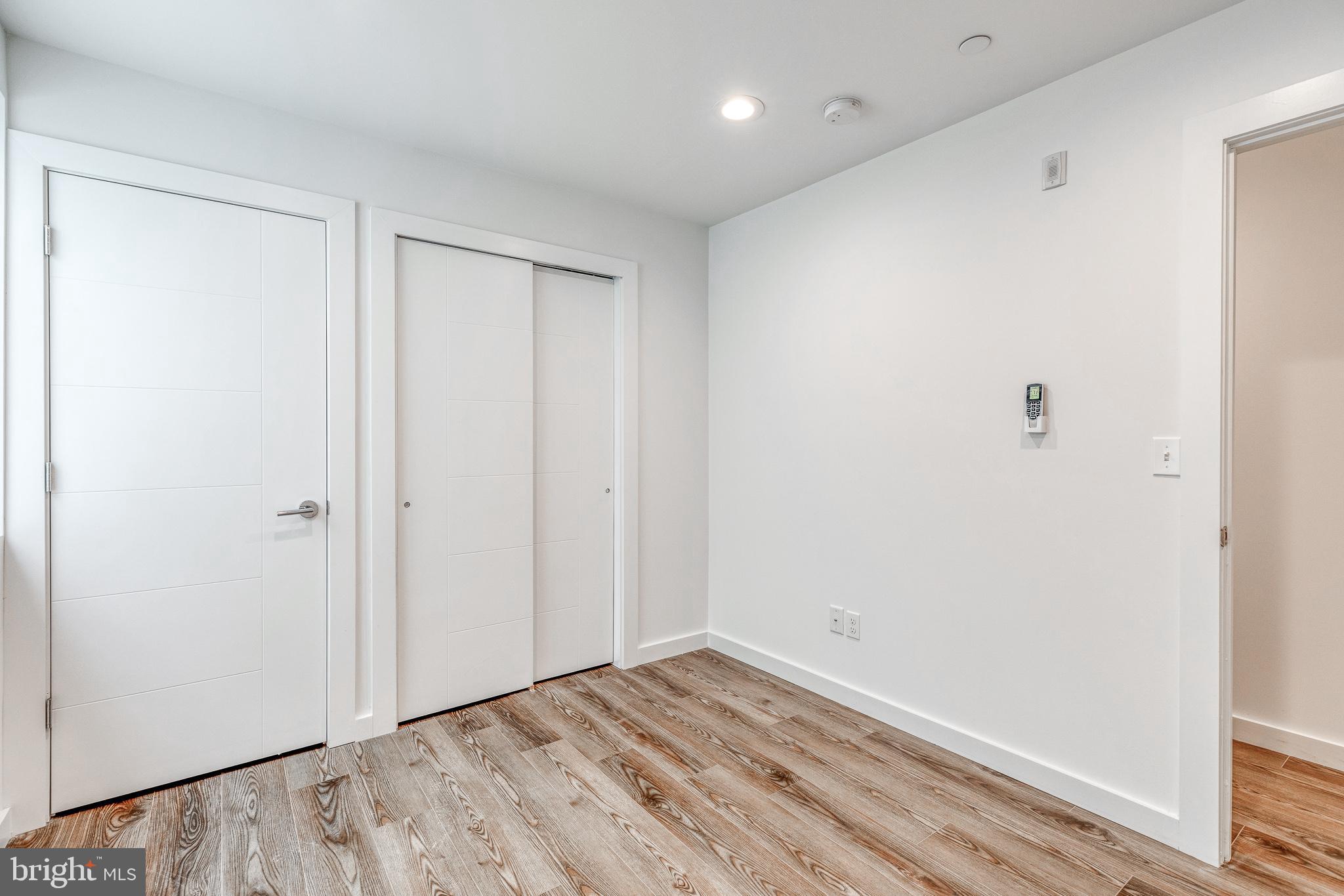 751 North 43rd Street, Unit 101 Philadelphia, PA 19104 - Photo 14 of 17