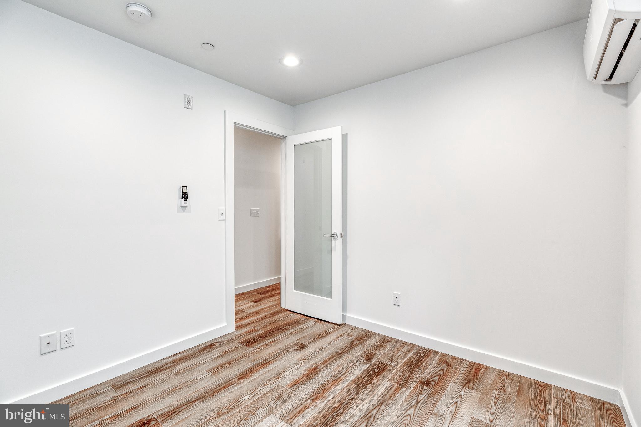 751 North 43rd Street, Unit 101 Philadelphia, PA 19104 - Photo 15 of 17