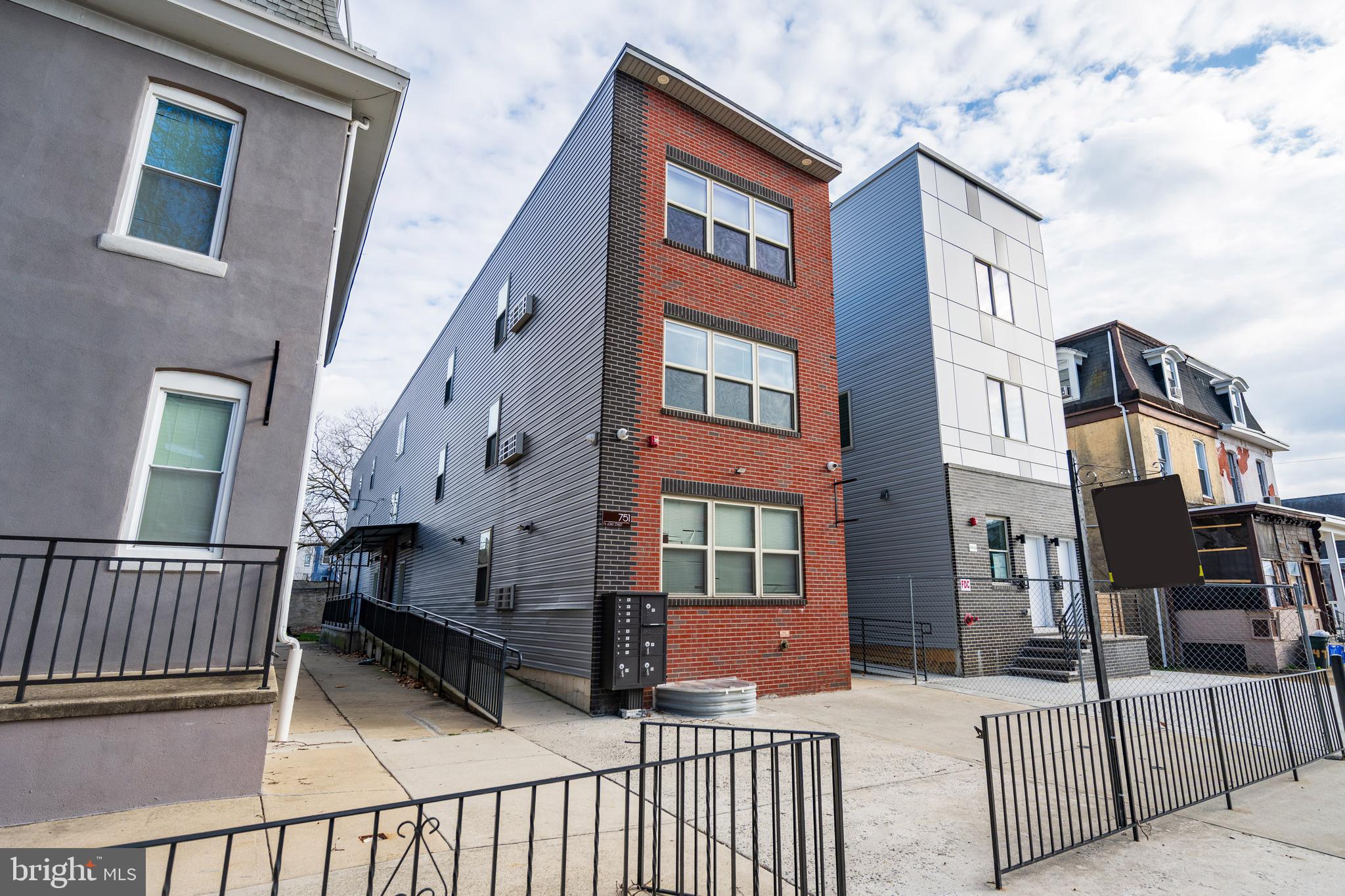 751 North 43rd Street, Unit 101 Philadelphia, PA 19104 - Photo 17 of 17