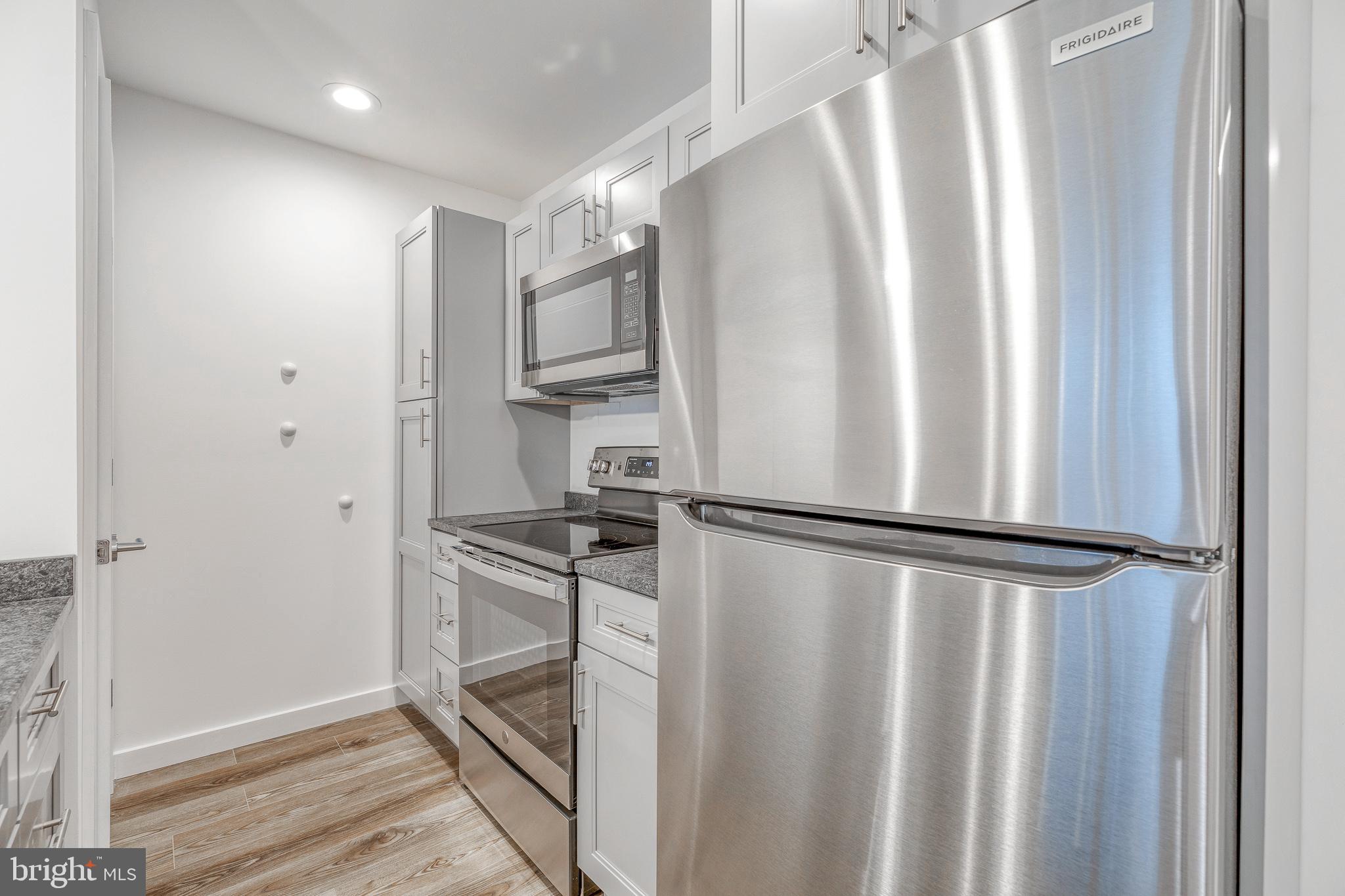 751 North 43rd Street, Unit 101 Philadelphia, PA 19104 - Photo 5 of 17