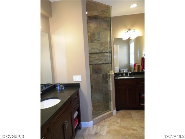 4206 Sulgrave Road Richmond, VA 23221 - Photo 11 of 12 Master Bath - 2 separate vanitys, large glass door
