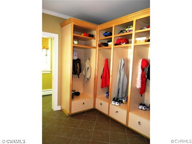 4206 Sulgrave Road Richmond, VA 23221 - Photo 8 of 12 Other - Incredible mud room off of side entrance f