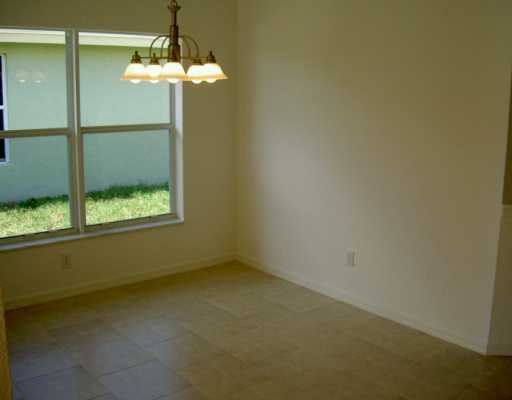 6689 2nd Street Jupiter, FL 33458 - Photo 4 of 9 Additional Photo