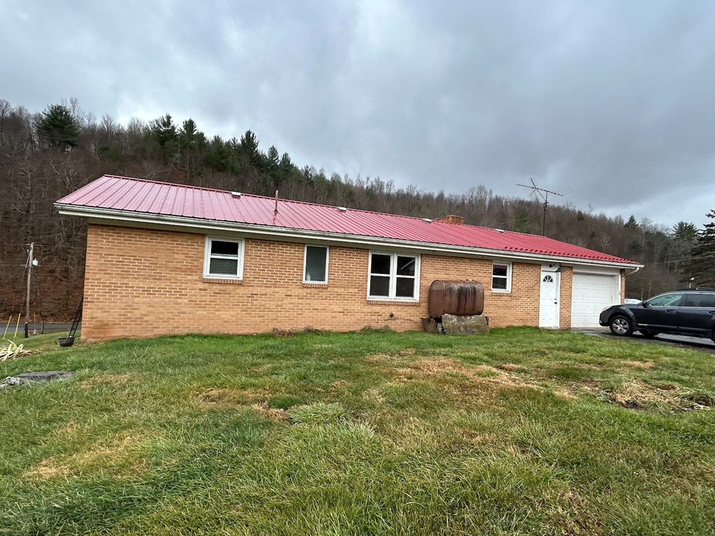 160 Hawthorne Hollow Road Rural Retreat, VA 24368 - Photo 39 of 40 Gallery Image 39