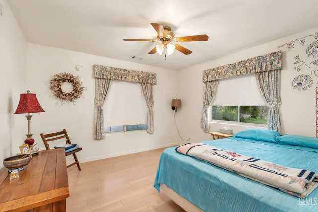 $899,900 | Undisclosed Address, Bakersfield, CA 93313