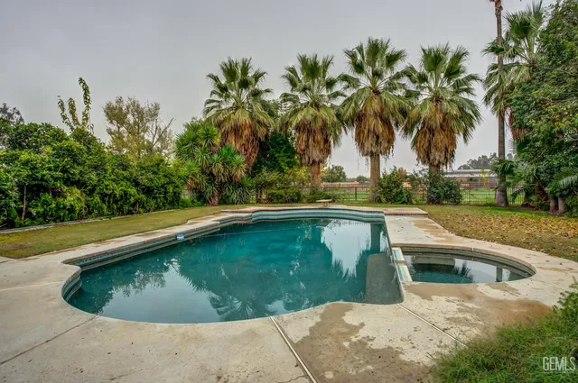 $899,900 | Undisclosed Address, Bakersfield, CA 93313