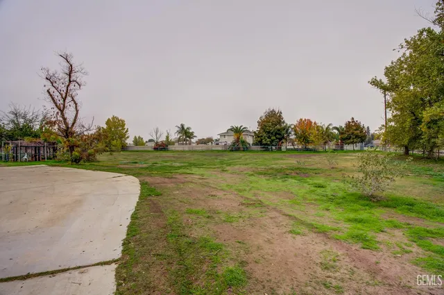 $899,900 | Undisclosed Address, Bakersfield, CA 93313