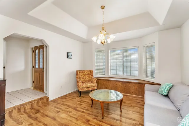 $899,900 | Undisclosed Address, Bakersfield, CA 93313