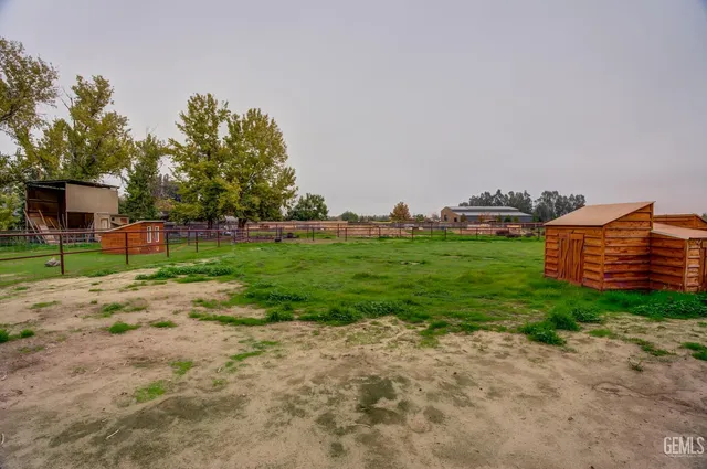 $899,900 | Undisclosed Address, Bakersfield, CA 93313