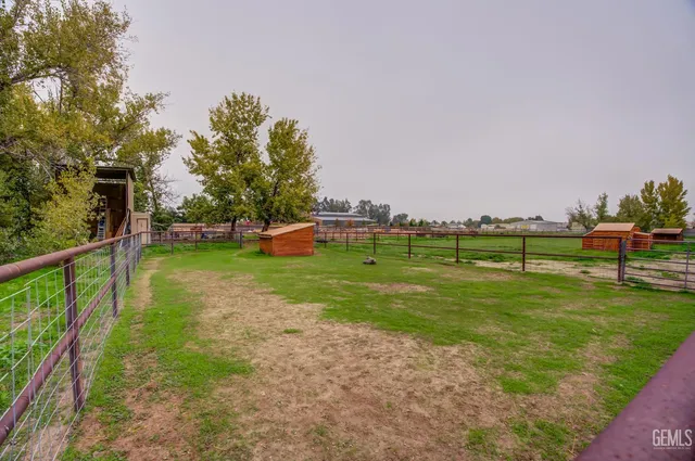 $899,900 | Undisclosed Address, Bakersfield, CA 93313