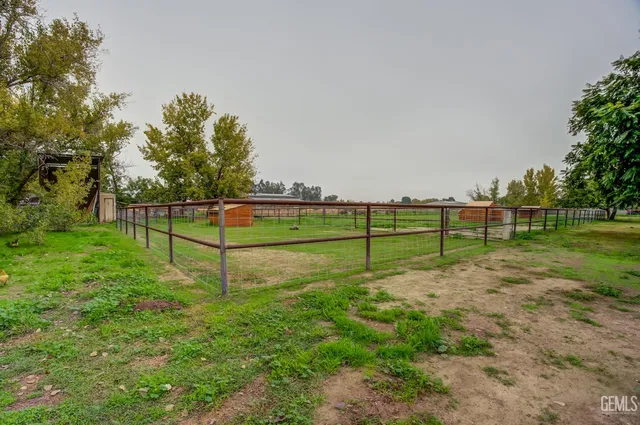 $899,900 | Undisclosed Address, Bakersfield, CA 93313