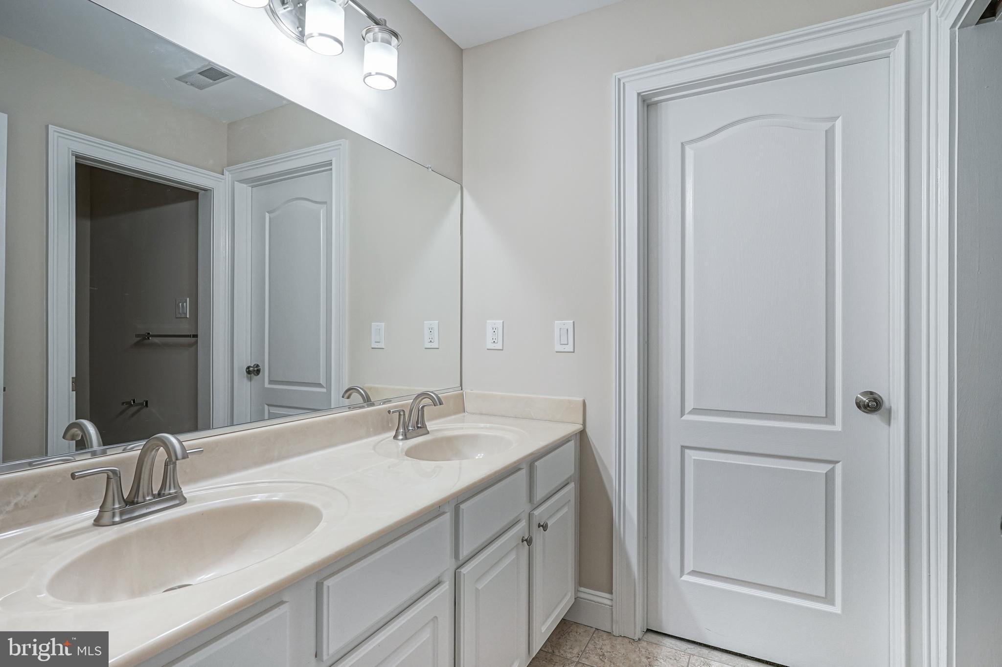 253 Tuckerton Road Medford, NJ 08055 - Photo 26 of 36 Gallery Image 26