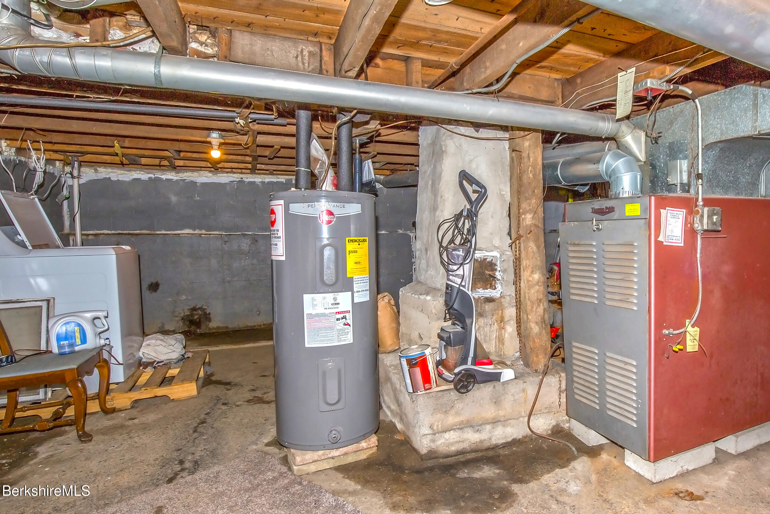 32 Lakeview Street Pittsfield, MA 01201 - Photo 42 of 44 Basement