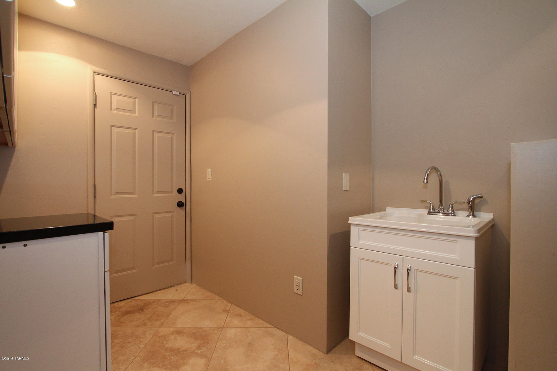 1358 West Roller Coaster Road Tucson, AZ 85704 - Photo 16 of 23 Gallery Image 16