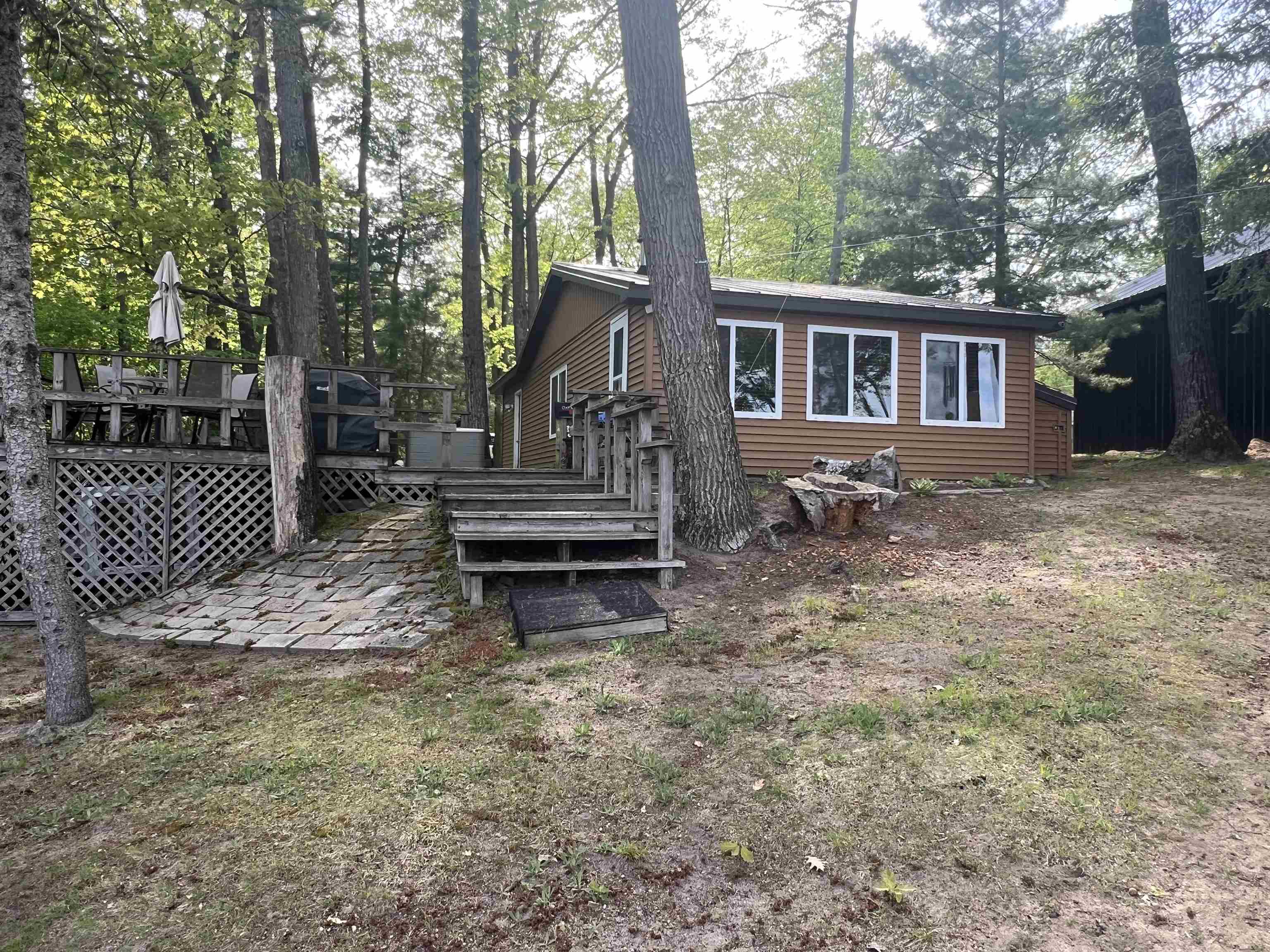 5006 Lake Point Street Harrison, MI 48625 - Photo 1 of 19