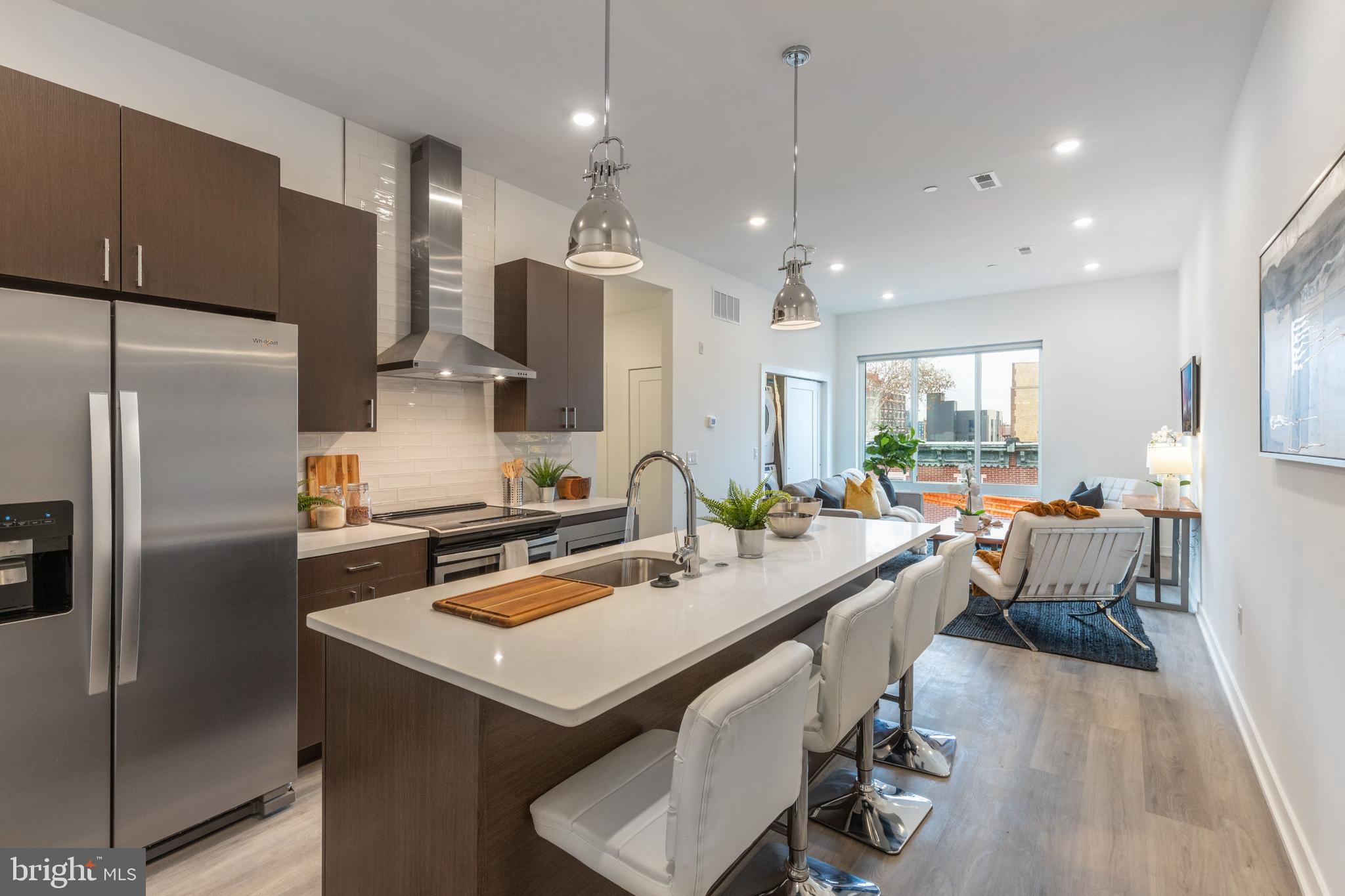 710 North 16th St Unit 207  