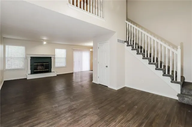 $2,435 | 1495 Northwest Yankee Drive, Blue Springs, MO 64015