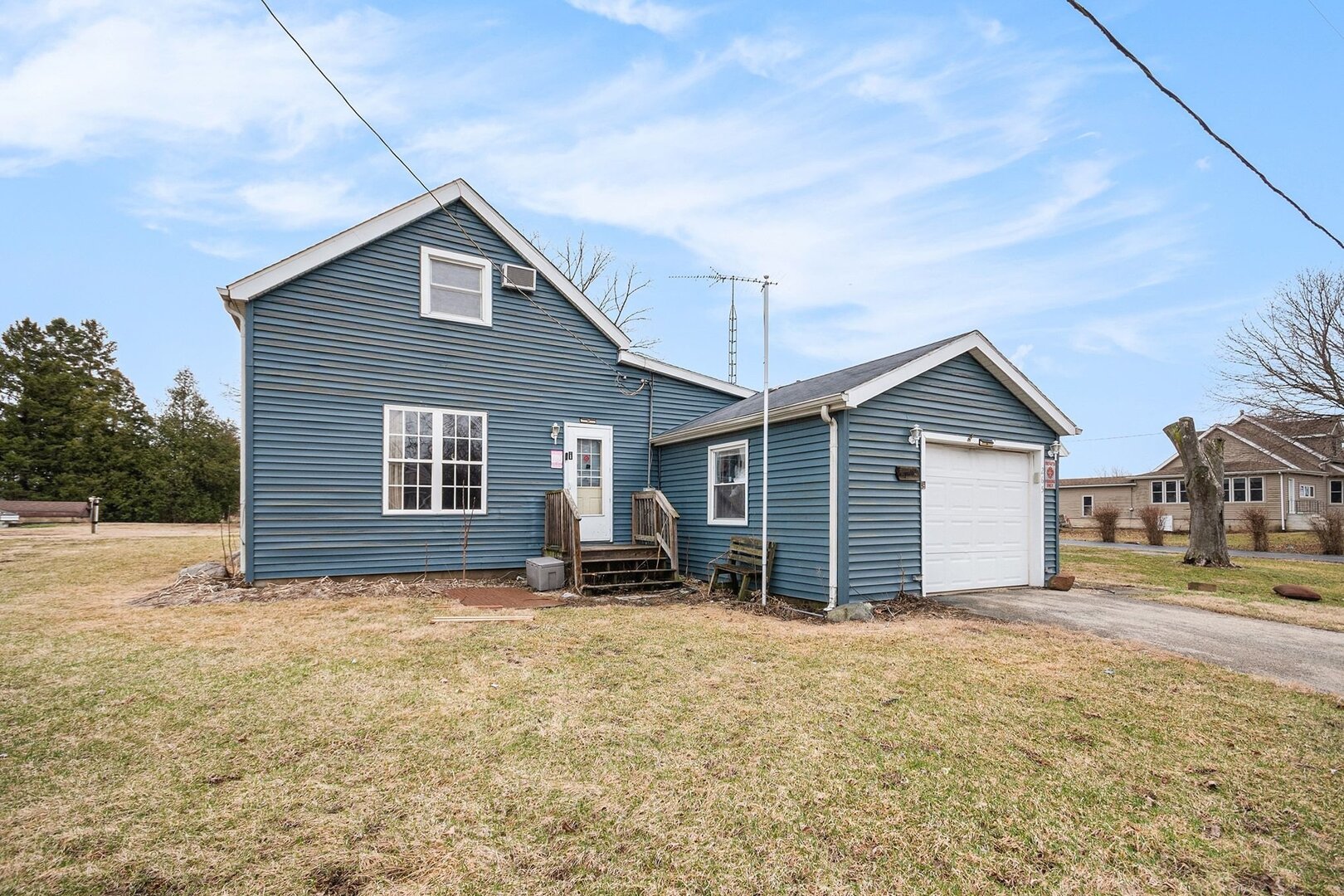 265 Monroe Street Gardner, IL 60424 - Photo 2 of 25