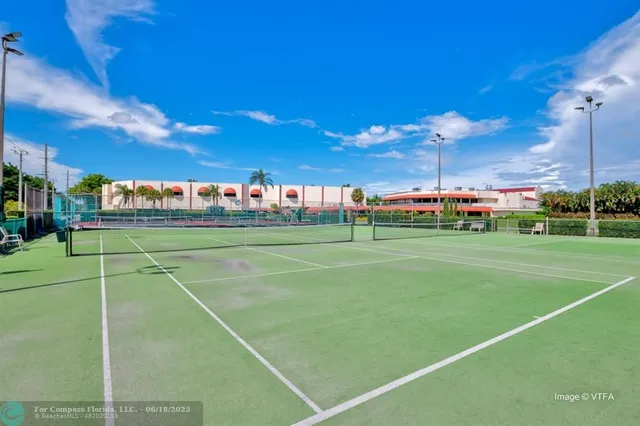 a view of a tennis court