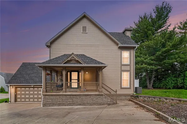 $274,900 | 5522 Bourbeuse Common, Unit 4, Weldon Spring, MO 63304
