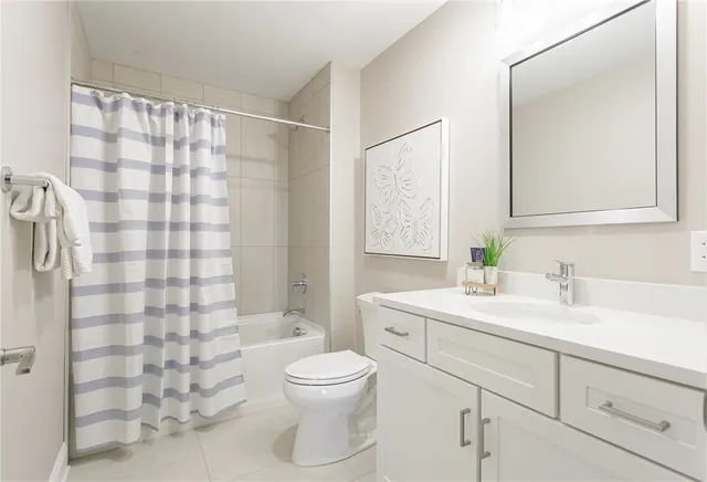 $539,900 | 243 Bretlyn Circle, Brighton, NY 14618