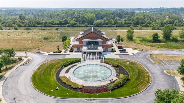 $539,900 | 243 Bretlyn Circle, Brighton, NY 14618