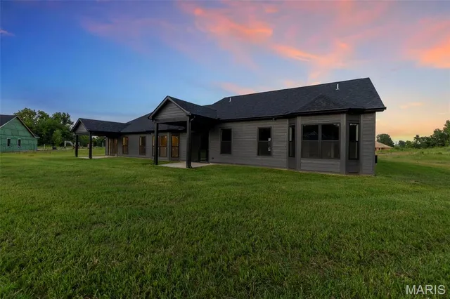 $359,900 | 3707 Beechwood Lane, Cape Girardeau, MO 63701