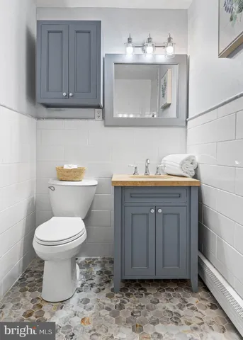 $249,900 | 383 Lakeside Road, Unit 105, Ardmore, PA 19003