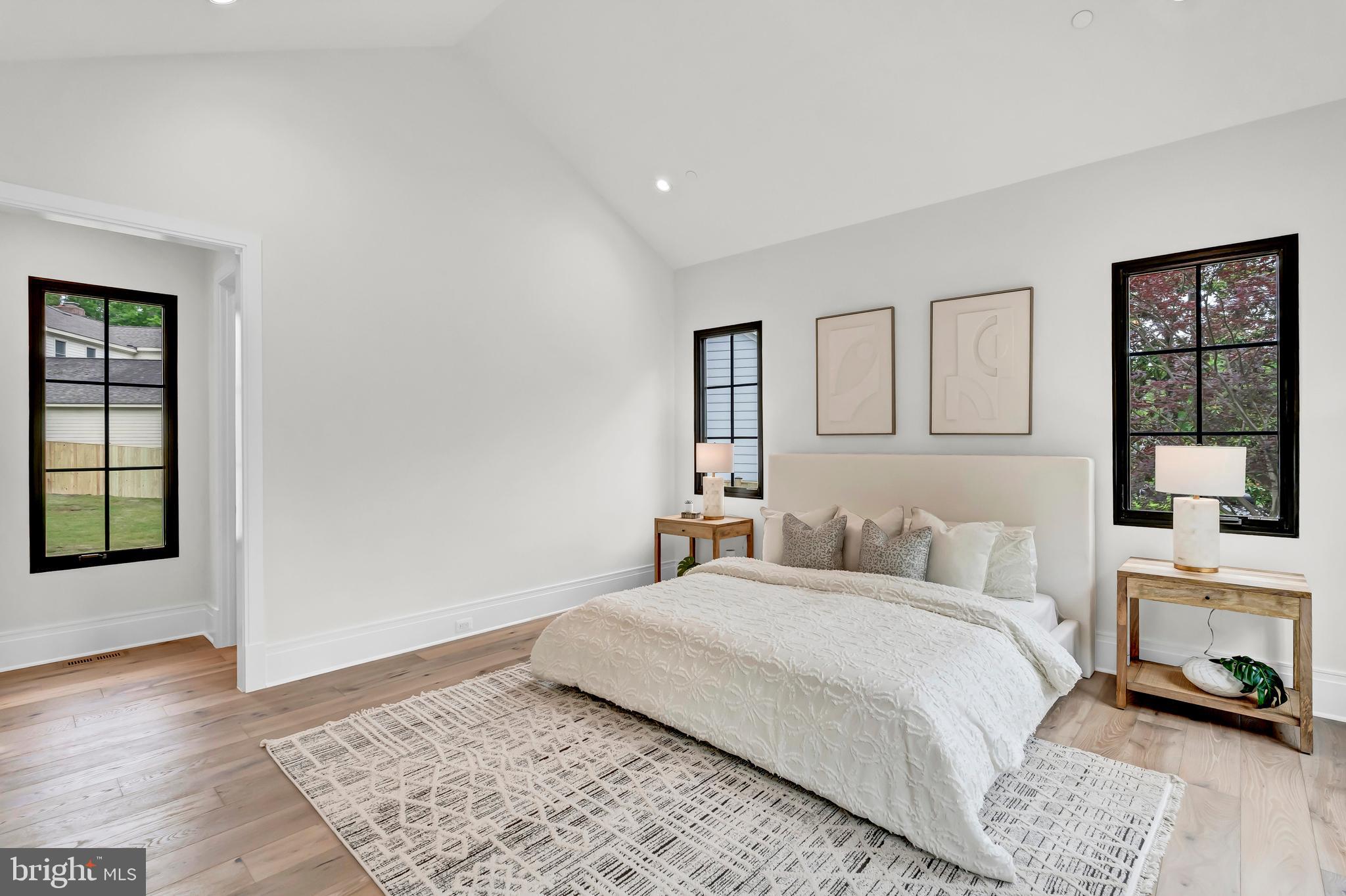 5425 Moorland Lane Bethesda, MD 20814 - Photo 28 of 79 a bedroom with a bed and a window