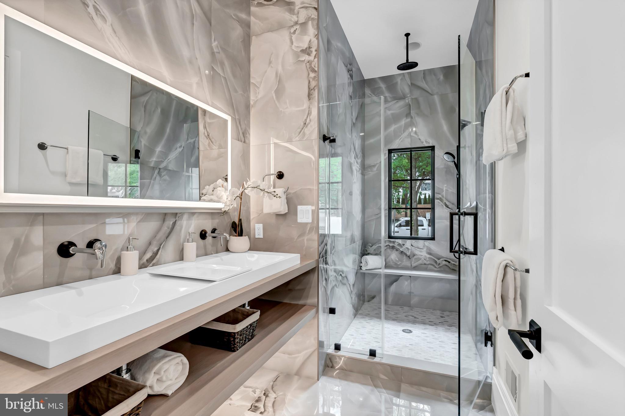 5425 Moorland Lane Bethesda, MD 20814 - Photo 29 of 79 Main Floor Guest Suite Bathroom