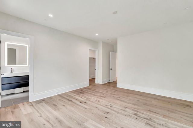 $6,370,000 | 5425 Moorland Lane, Bethesda, MD 20814