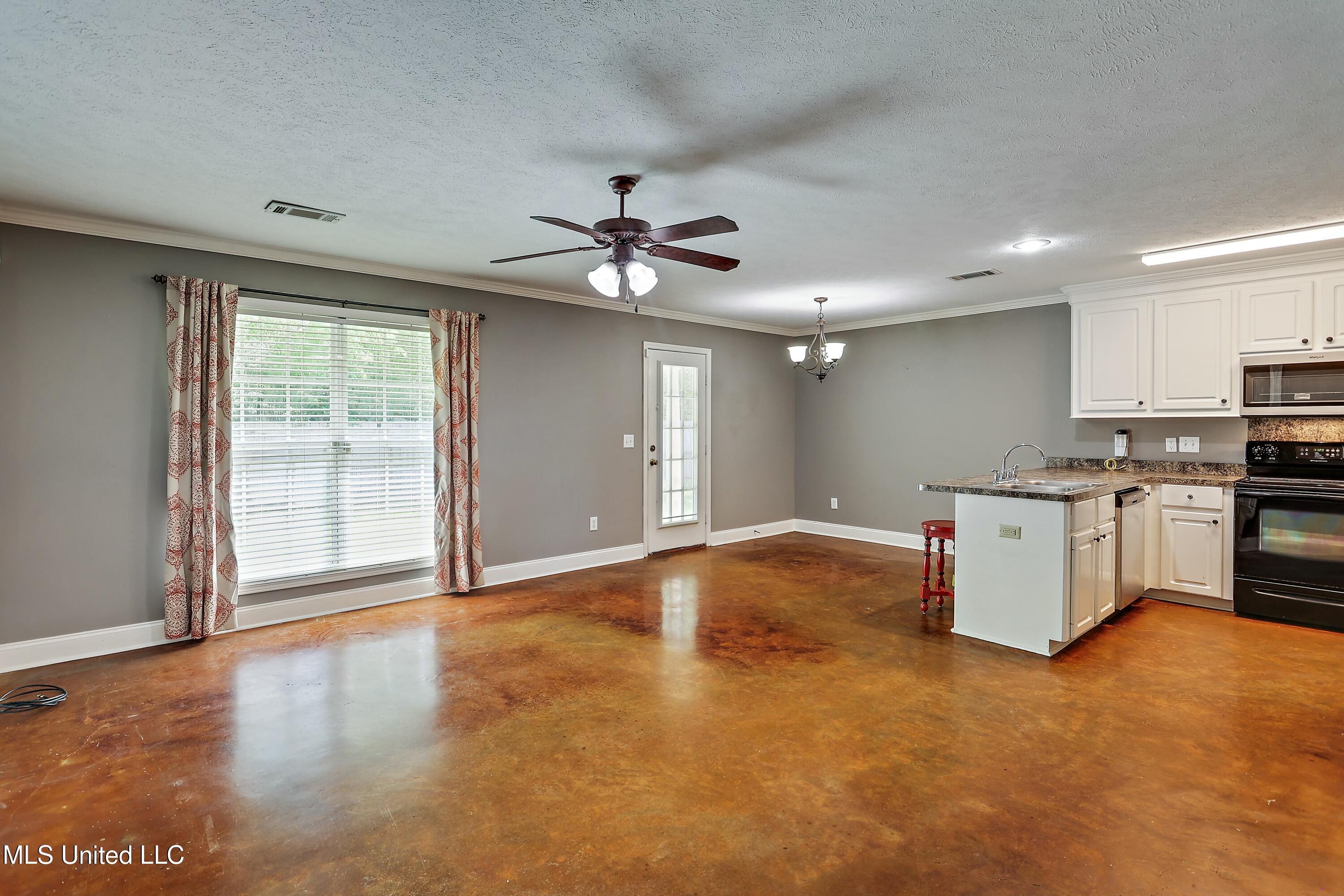 132 Cedar Spring Circle Pearl, MS 39208 - Photo 5 of 21 tempImagewkcBoq