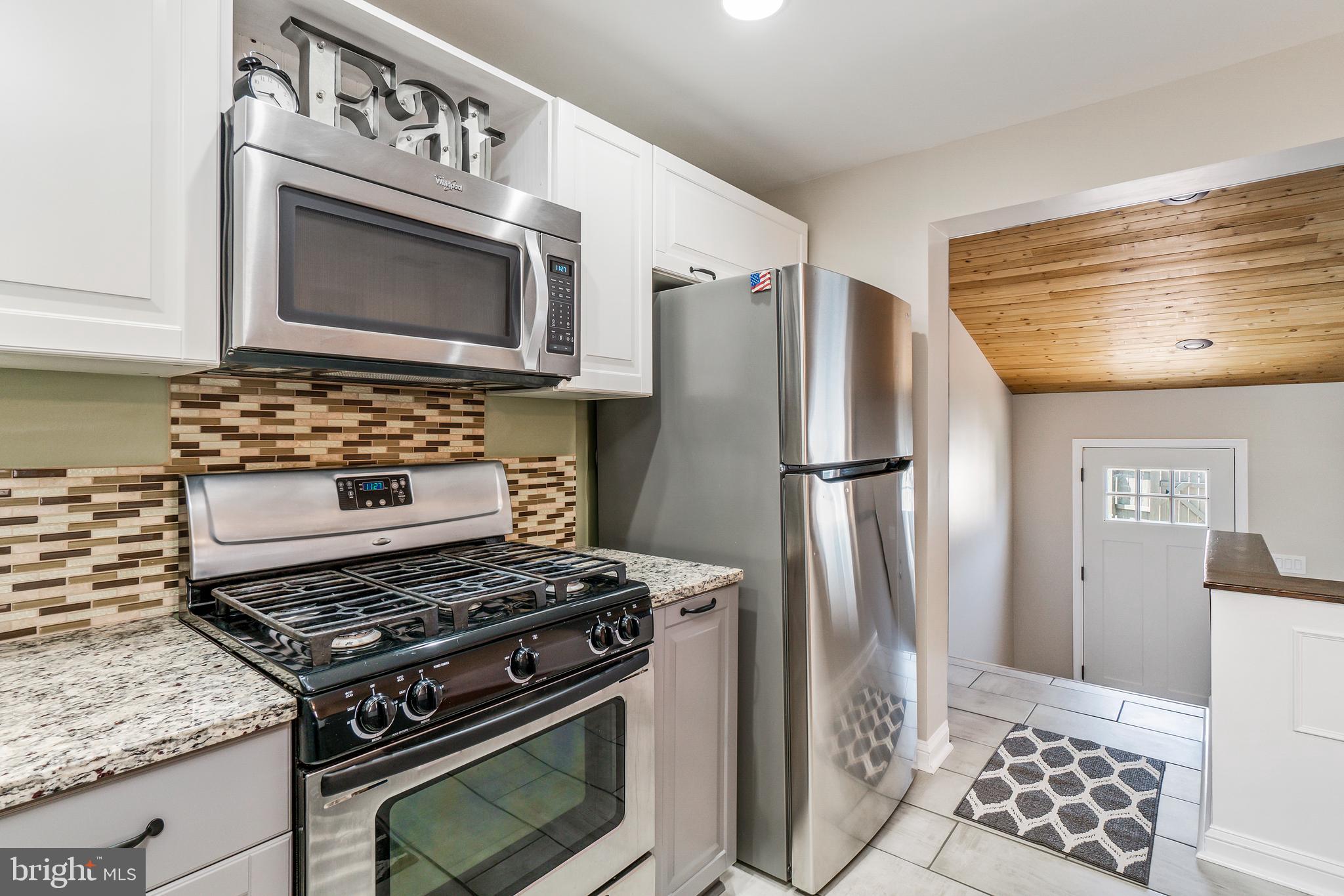 8257 Del Haven Road Baltimore, MD 21222 - Photo 21 of 36