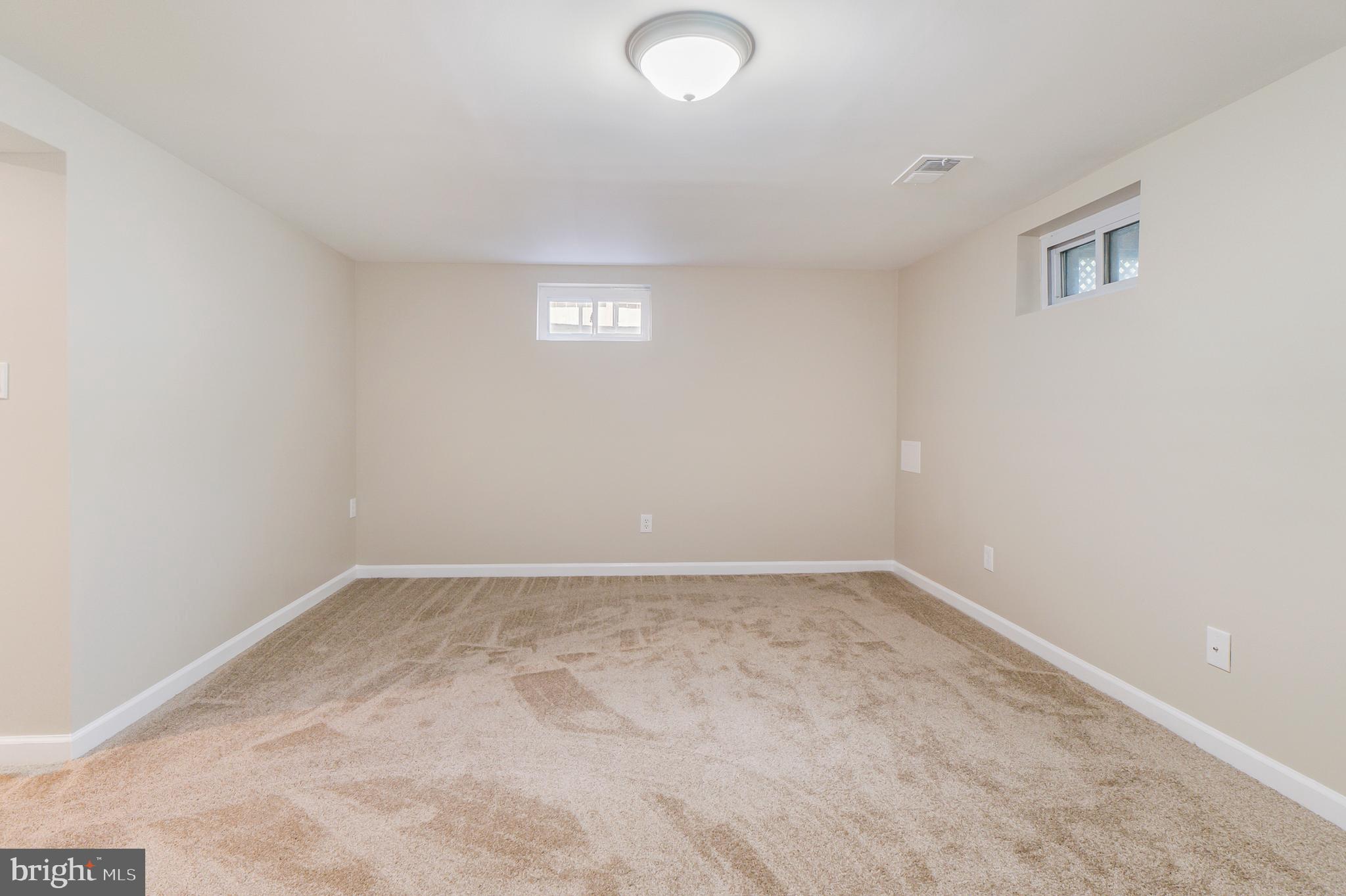 8257 Del Haven Road Baltimore, MD 21222 - Photo 24 of 36