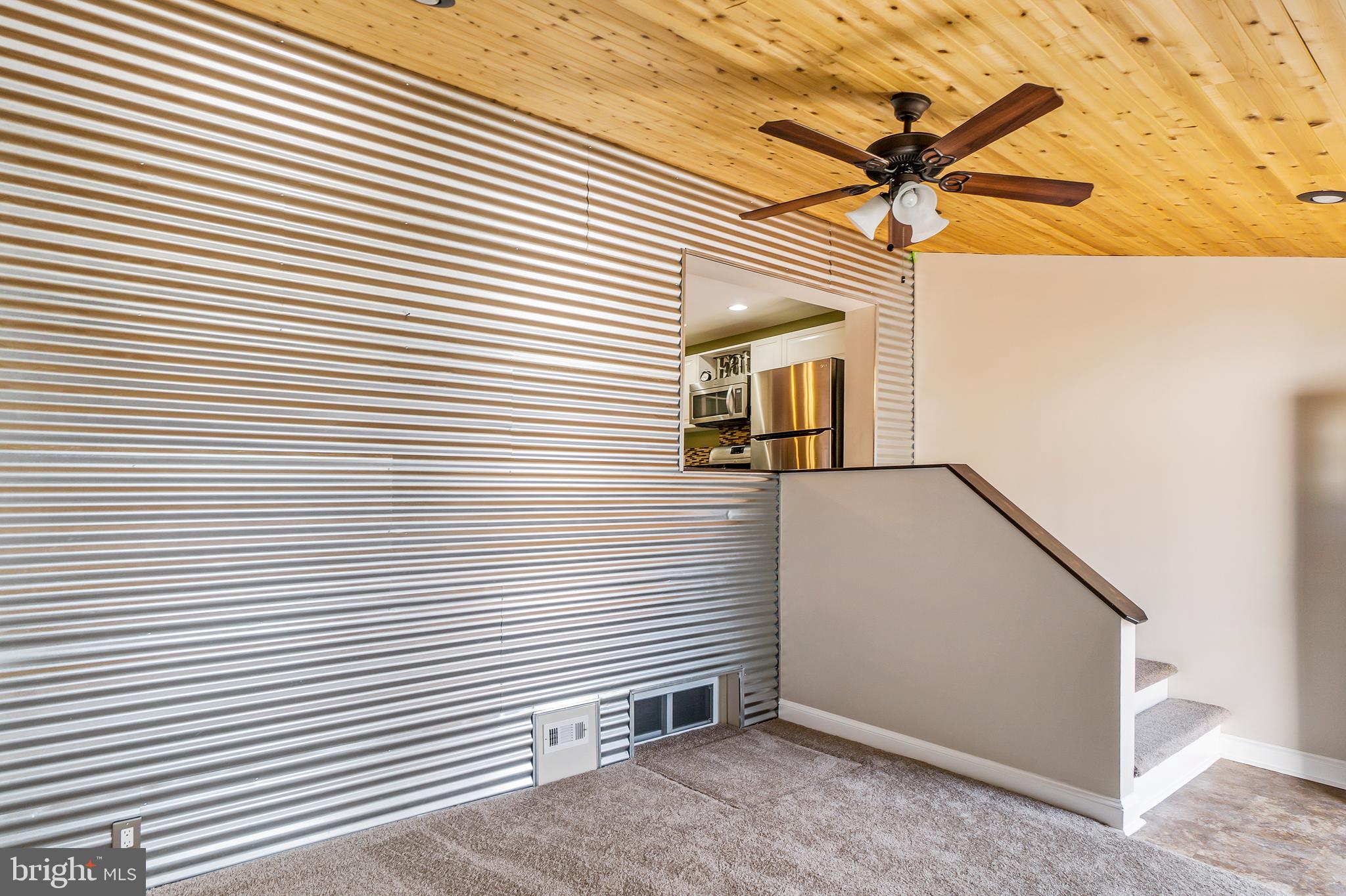 8257 Del Haven Road Baltimore, MD 21222 - Photo 10 of 36