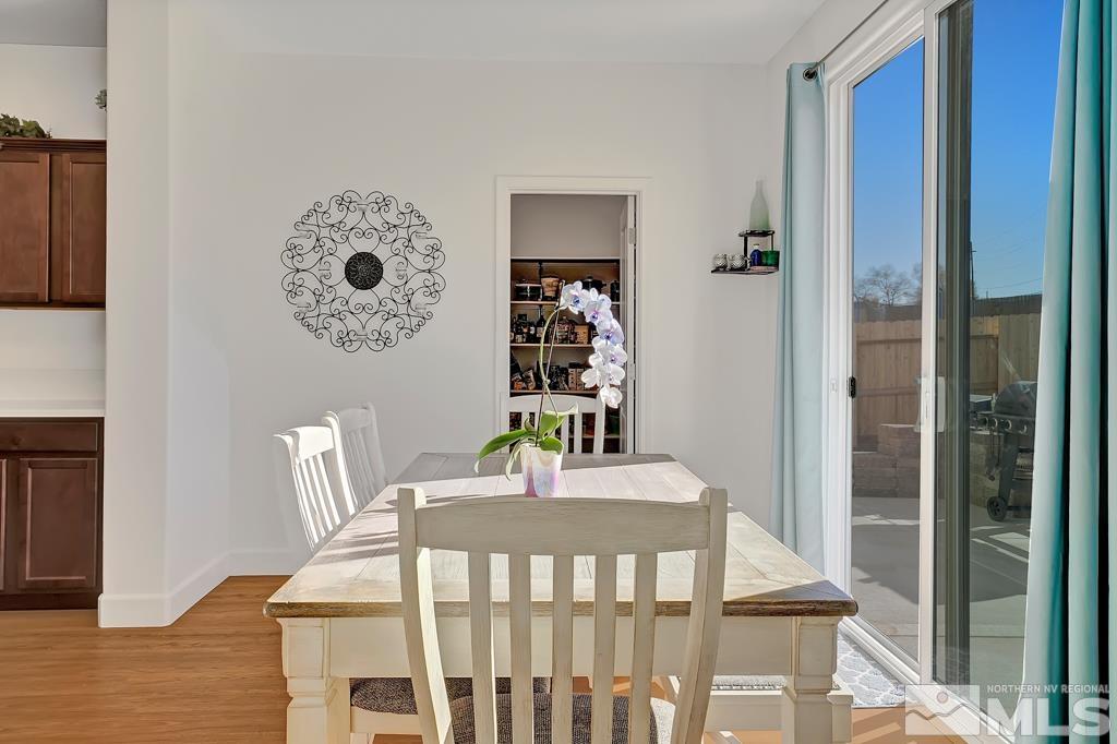 929 Estuary Circle Reno, NV 89506 - Photo 6 of 30 a view of a dining room with furniture and window